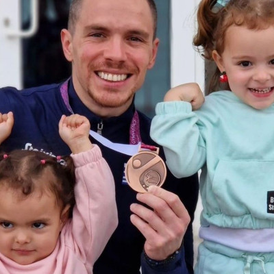 Λένια Πετρούνια: Πώς αντέδρασε όταν έπρεπε να κάνει μπάνιο