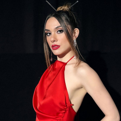 «Troubled Waters» - Η Joanne διασκευάζει το αγαπημένο της κομμάτι από τα εφηβικά της χρόνια