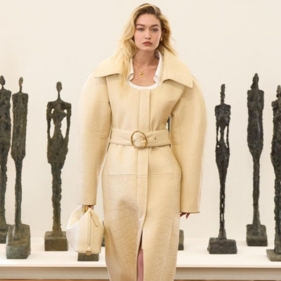 Les Sculptures:Η S24 συλλογή του Jacquemus ήρθε μαζί με την ενηλικίωσή του και ένα show με A-listers