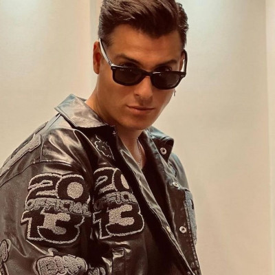 Το νέο single του Στέφανου Πιτσίνιαγκα «Καταραμένες Οι Νύχτες» θα γίνει η νέα σου εμμονή