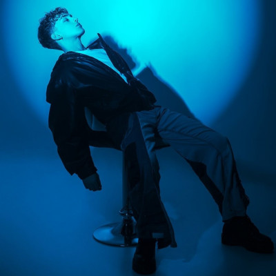 Archolekas: Ο 18χρονος pop καλλιτέχνης παρουσιάζει το νέο του single «Τελείωσέ Με»