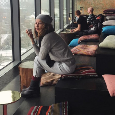 Οι αναμνήσεις της Σοφίας Αλιμπέρτη από τον παππού και τη γιαγιά της αποκάλυψαν το νέο της project