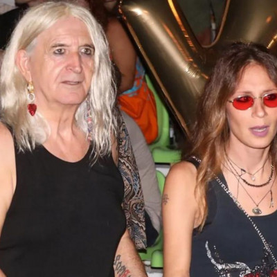 Παντρεύτηκε ο Νίκος Καρβέλας με την Έλενα Φερεντίνου;