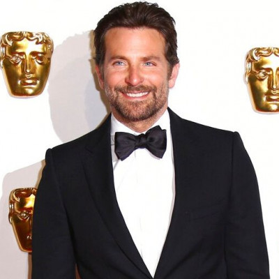 Η πρώτη κοινή δημόσια εμφάνιση του Bradley Cooper και της Gigi Hadid θα έχει άρωμα Όσκαρ