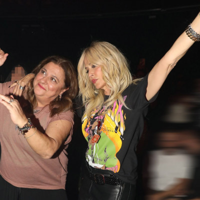 Βίσση και Κωνσταντινίδου έδειξαν πως διασκεδάζουν δύο κολλητές like a pro και έγιναν ξανά viral