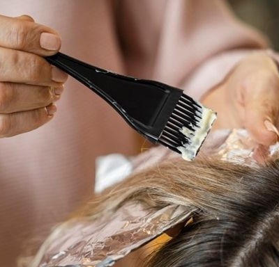 Εξερευνήστε τις βαφές μαλλιών από το καστανό έως το ξανθό!