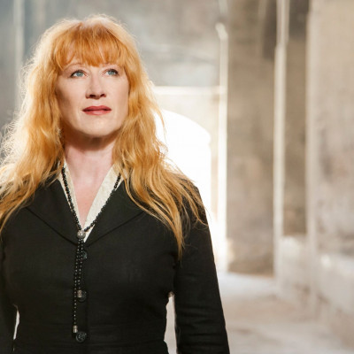H Loreena McKennitt έρχεται στην Αθήνα γιορτάζοντας την 30η επέτειο του «The Mask and Mirror»