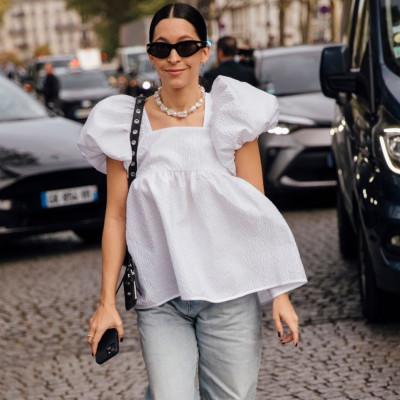 Αυτό το girly τοπάκι πρωταγωνιστεί στα σύνολα της άνοιξης -Πες ναι στο coquette style