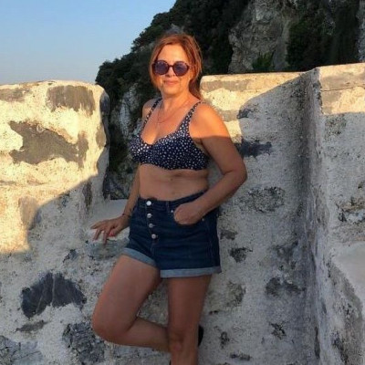 «Όμορφη, γεμάτη φως!» έγραψαν στην Ελένη Ράντου που πόζαρε με μαγιό και έκανε μια διαπίστωση