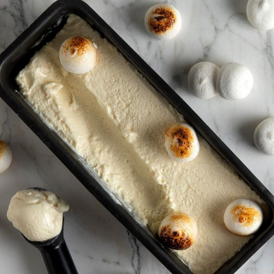 Άκης Πετρετζίκης: Παγωτό marshmallow