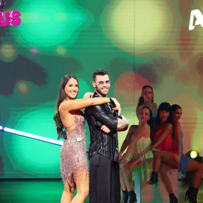 Στο 15ο live του J2US, η αποχώρηση Σχίζα και ο Διονύσης Σχοινάς έκλεψαν τις εντυπώσεις