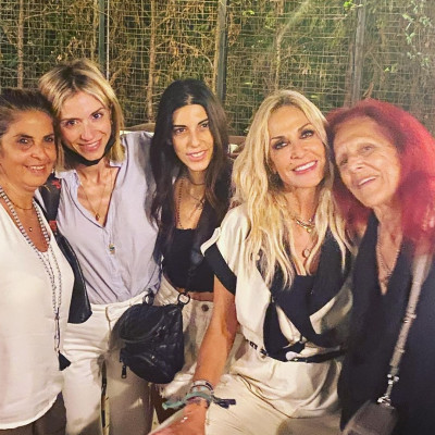 Η Βέρα Μπούφη έγινε 36 ετών και η θεία της, Άννα Βίσση, έδωσε την πιο λιτή αλλά γεμάτη αγάπη ευχή