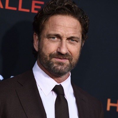 Gerard Butler: Eρωτευμένος με 25 χρόνια νεότερή του και όλοι απορούν αν είναι ο «νέος» Di Caprio