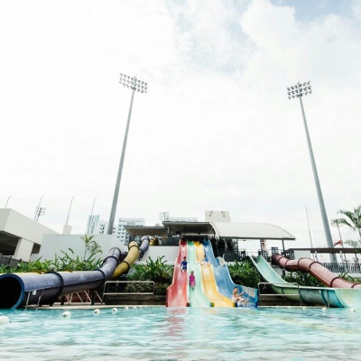 4 water parks εντός ή πολύ κοντά στην Αθήνα για να περάσουν τα παιδιά μια μέρα στις νεροτσουλήθρες