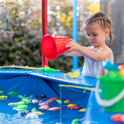 Το καλοκαίρι που η πλαστική πισίνα στο μπαλκόνι «πάλεψε» στα ίσα την κλιματική αλλαγή