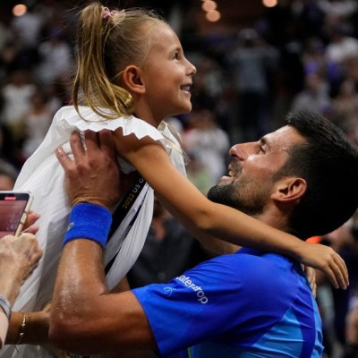 Ολυμπιακοί Αγώνες 2024: Η 7χρονη κόρη του Djokovic έγινε η πρωταγωνίστρια στον αγώνα με τον Nadal