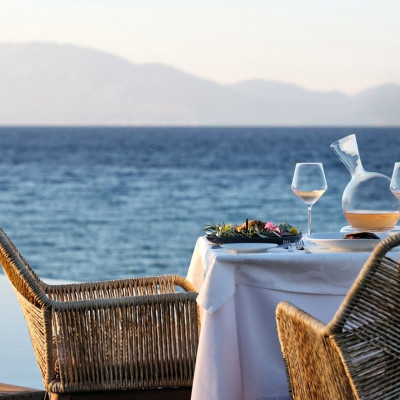 Εμπειρία υψηλής γαστρονομίας με τοπικό πρόσημο και μοναδική θέα στη Ζάκυνθο