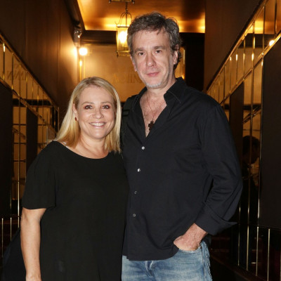 Η βέρα στο δεξί θέλει μαγκιά και η Τουμασάτου είπε την αλήθεια για τον σύζυγο και την κόρη της