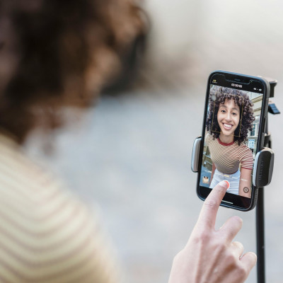 Νιώθεις πολύ demure σήμερα; Kάνε κι εσύ το νέο trend του Tik Tok που έγινε viral