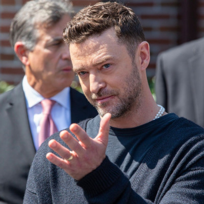 Ο Justin Timberlake παραδέχτηκε το λάθος του (ξανά) αλλά το κοινό τον χλεύασε ανελέητα