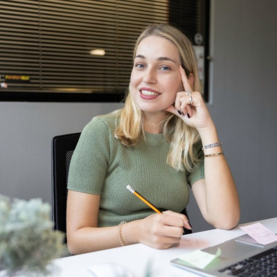 Η Νο1 συμβουλή για να με προσέχω σαν… τα μάτια μου «κρύβεται» στους φακούς επαφής μου!