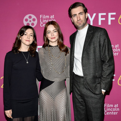 H Emma Stone στο NYFF με Louis Vuitton outfit απευθείας από το catwalk