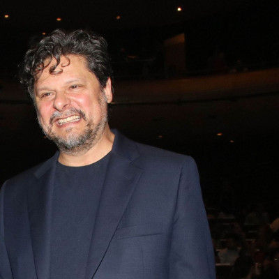 Λευτέρης Χαρίτος: Οι Μέλισσες, η Μάγισσα, ο επώδυνος «μη χωρισμός» & ένα «τα πάντα είναι ρίσκο»