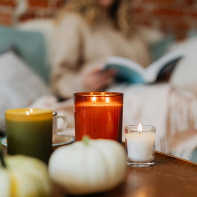 Υπάρχει σωστός τρόπος να καις το κερί σου; Ναι και δεν είναι αυτός που νομίζεις