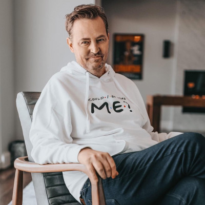 Ένας χρόνος χωρίς τον Matthew Perry: Όσα μάθαμε για εκείνον μετά τον θάνατό του