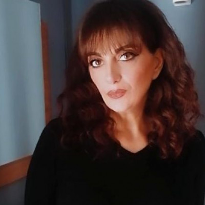 Βαρβάρα Τάτσιου: «Ό,τι γίνεται σε μία σειρά είναι αποτέλεσμα ομαδικής δουλειάς, ακόμα & το μακιγιάζ»