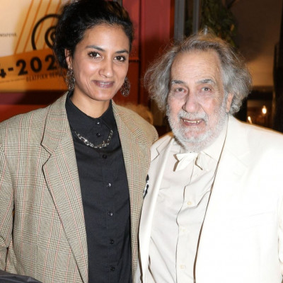 Η κόρη του Κώστα Αρζόγλου, Ορόρα, έχει εξωτική ομορφιά: Η σπάνια κοινή τους εμφάνιση & η υποκριτική