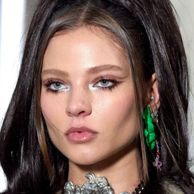 3 μακιγιάζ ματιών που θα χαρίσουν extra glam στα festive outfits -Όχι, δεν είναι το κλασικό eyeliner