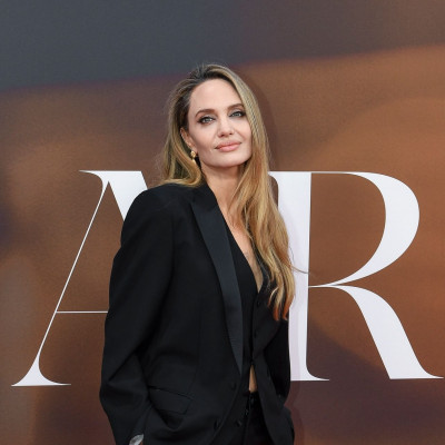 Η Angelina Jolie λέει πως δεν ήταν ο εαυτός της και πως η «Maria» την έκανε να νικήσει το σκοτάδι