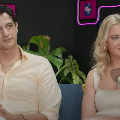 Τζένη Θεωνά, Δήμος Αναστασιάδης: Τα πρώτα βήματα στη σεξουαλική διαπαιδαγώγηση του γιου τους