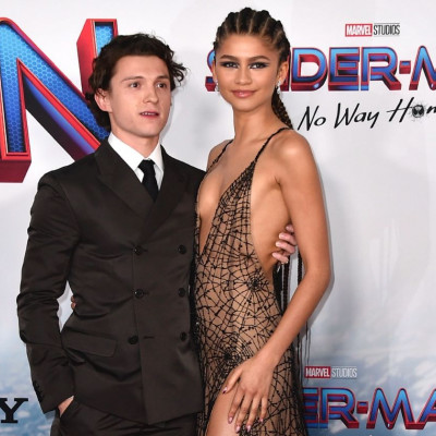 Ο Tom Holland αποκάλυψε γιατί δεν συνοδεύει την Zendaya στο κόκκινο χαλί και ο λόγος θα σε ξαφνιάσει