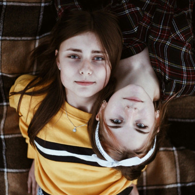 5+1 ερωτήσεις που πρέπει να κάνεις στον εαυτό σου αν πιστεύεις ότι είσαι σε μια τοξική φιλία