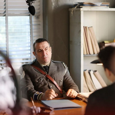 Άγιος Έρωτας: Ο Ηλίας Βαλάσης μας έδειξε τη δολοφόνο του: Το τελευταίο πλάνο του στη σειρά