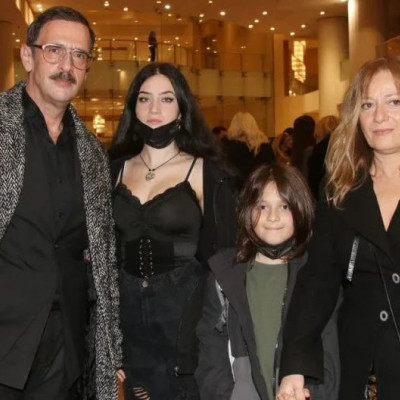 Ο 14χρονος γιος του Λεωνίδα Κακούρη έχει παίξει ήδη σε δύο παραστάσεις και έπεται συνέχεια