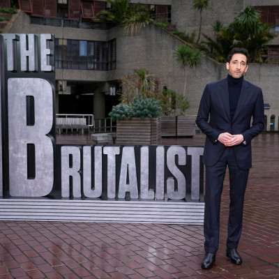 Είναι η τεχνητή νοημοσύνη η λύση για τις ταινίες; Το παράδειγμα του The Brutalist δεν είναι το μόνο