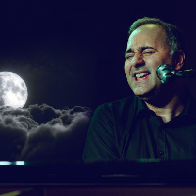 Love Songs of the 80s: Πιάνο και νοσταλγία παραμονές του Αγίου Βαλεντίνου με τον Κώστα Τσαγγαρίδη