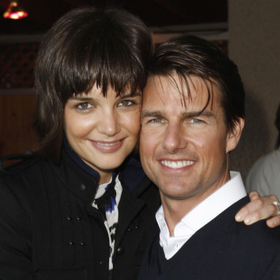 13 χρόνια μετά το διαζύγιό της από τον Tom Cruise οι θαυμαστές καμαρώνουν μια «άλλη» Katie Holmes