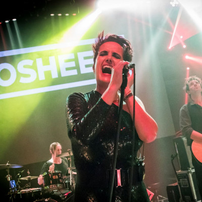 «Κάθε πράγμα που αξίζει χρειάζεται χρόνο», λέει η Sian Evans με αφορμή τα 25α γενέθλια των Kosheen