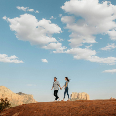 Δεν είναι μόνο το Παρίσι και η Ρώμη: Οι 12 πιο ρομαντικοί προορισμοί για το επόμενο couple’s trip