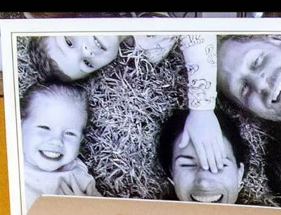 Η Meghan γιορτάζει την 2η σεζόν της εκπομπής της και μία νέα οικογενειακή φωτογραφία έρχεται στο φως