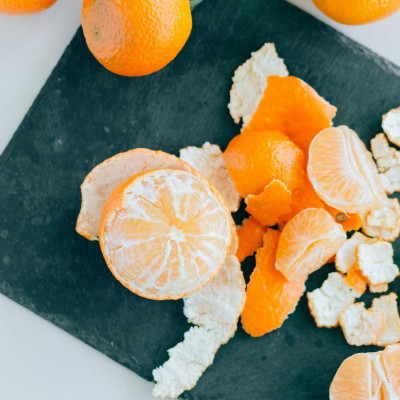 Ο θησαυρός της φλούδας πορτοκαλιού: 5 σπιτικά κόλπα για να αξιοποιήσεις το φυσικό συστατικό