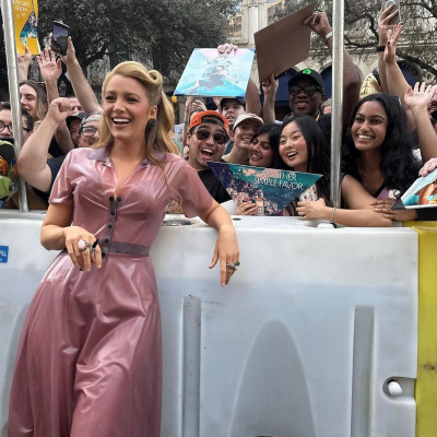 Η Lively «ένιωσε την αγάπη» ξανά εν μέσω διαμάχης με τον Baldoni: «Ευχαριστούμε που μας δεχτήκατε»