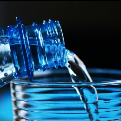 Μικροπλαστικά και υγεία: Μια αόρατη απειλή που κατοικεί στο σώμα μας