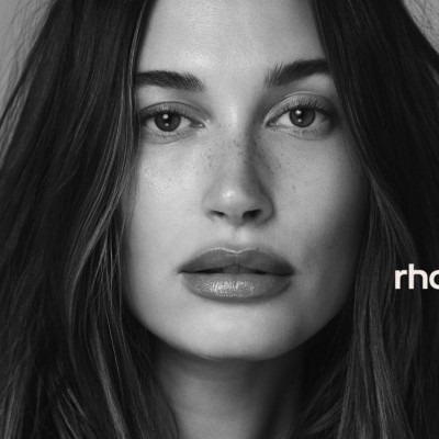 Billion Dollar Baby η Hailey Bieber μετά την πώληση της Rhode έναντι ενός δισεκατομμυρίου