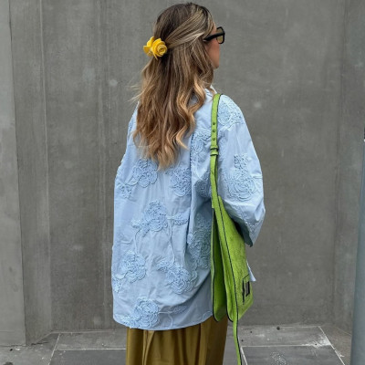 Όχι μόνο χρωματιστά sneakers! 7 items που θα δώσουν χρώμα στην καθημερινότητα και στο στυλ σου