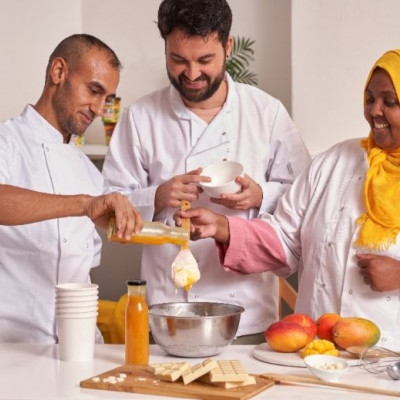 Οι πιο ευτυχισμένες στιγμές 13 προσφύγων μέσα σε ένα…κουταλάκι παγωτό